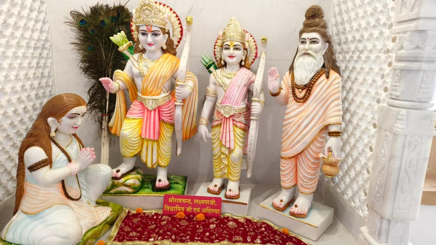 Group of murtis with hand-painted finishing
