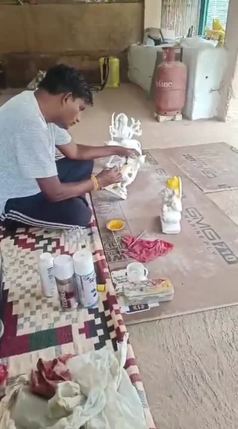 Finishing station - Raadhaye Arts