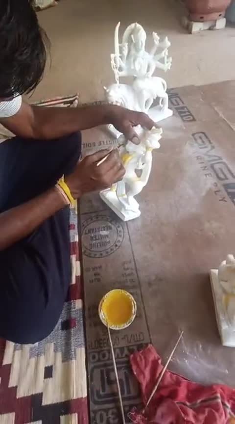 Artist painting in progress - Raadhaye Arts