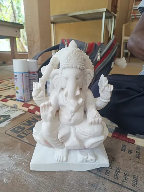 White marble Ganesh ji murti handcrafted by Raadhaye Arts