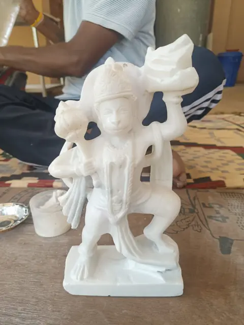 White marble Hanuman ji murti handcrafted by Raadhaye Arts