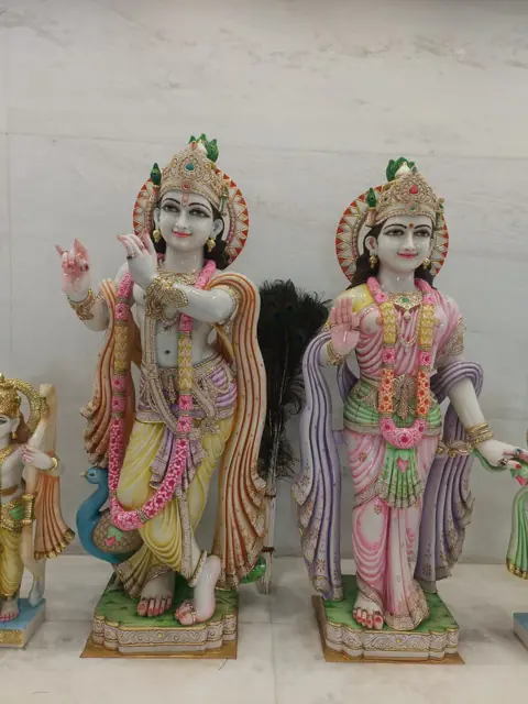 Standing Radha Krishna pair - Raadhaye Arts murti painting work