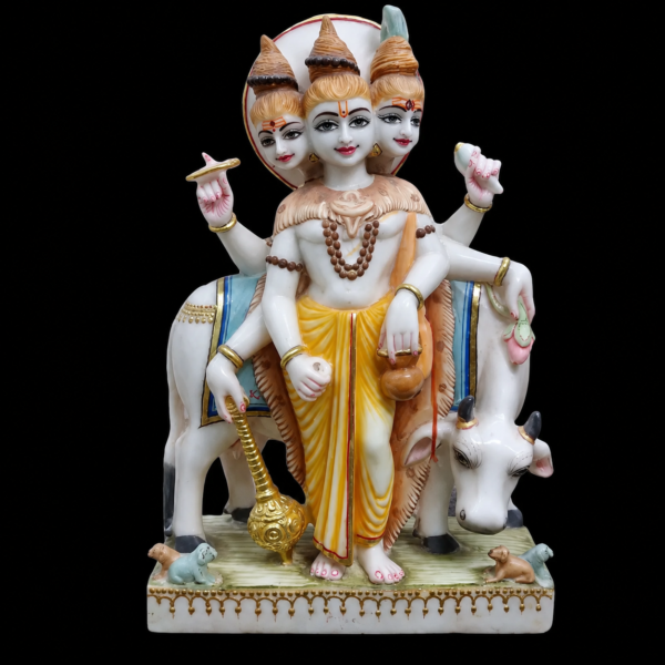 Digambar Dattatreya Marble Murti